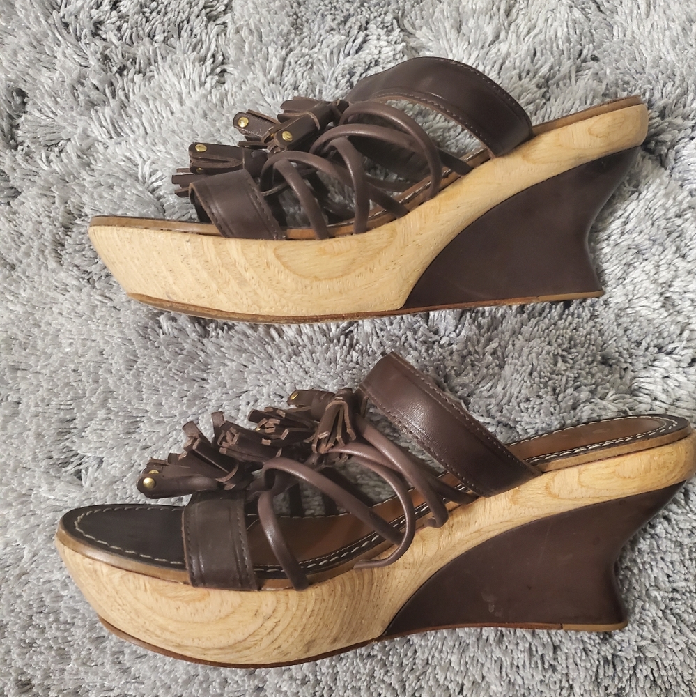 leifsdottir Brown Leather Tassel Wedge Sandals - Picture 2 of 8